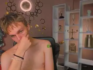 Camsoda Nude Webcam of john-lik