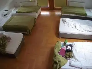 Camsoda Adult Webcams of voyeurcam-julmodels-bed-6