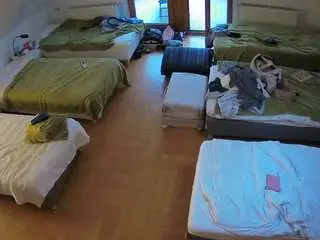 Camsoda Private Sex Chat of voyeurcam-julmodels-bed-6
