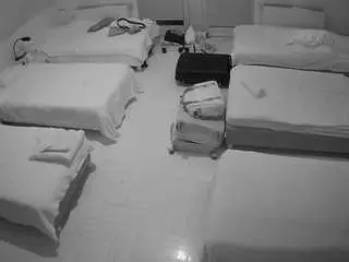 Camsoda Best Webcam of voyeurcam-julmodels-bed-6