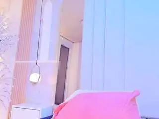 Camsoda Free Live Porn of salomebenz