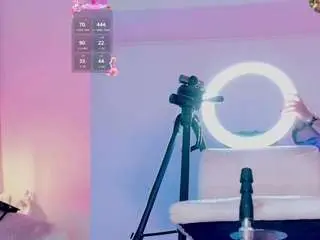 Camsoda Adult Video Chat of angel-pretty