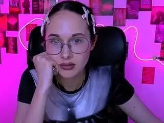 Camsoda Free Porn Cam of mona-cloud