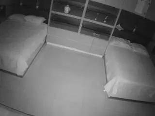 Camsoda Free Live Porn of voyeurcam-casa-salsa-versus-room
