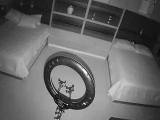 Camsoda Free Porn Cam of voyeurcam-casa-salsa-versus-room