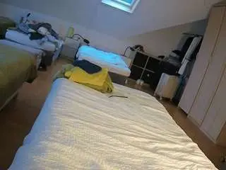 Camsoda Best live sex cam show of voyeurcam-julmodels-bed-1