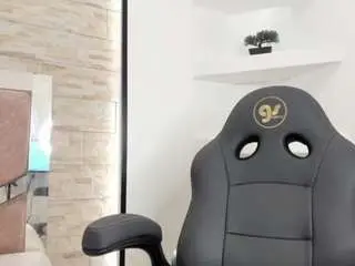 Camsoda Adult Webcam of cristine-colins