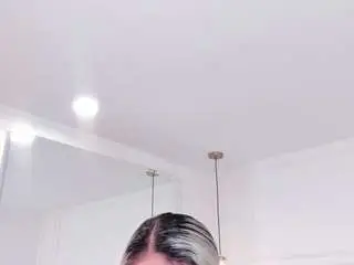 Camsoda Private Sex Chat of dolly-bm