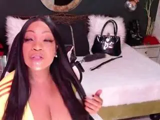 Camsoda Adult Webcam of madikeyhappyy