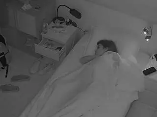 Camsoda Free Live Porn of voyeurcam-julmodels-bed-7