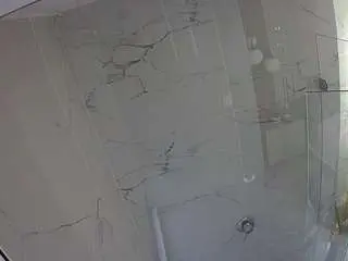 Camsoda Nude Webcam of voyeurcam-casa-salsa-bathroom-10