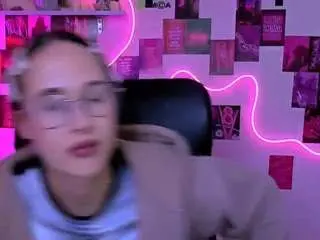 Camsoda Private Sex Chat of amelia-sweetie1