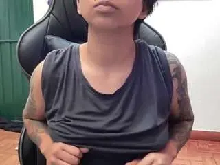 Camsoda Nude Webcam of stylerousex