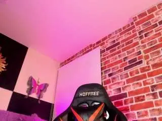 Camsoda Free Porn Cam of aleja-hill