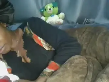 Chaturbate Live Porn of cilia_petite