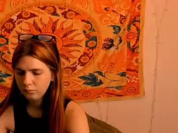 Chaturbate Nude Webcam of aliceinredsquare_