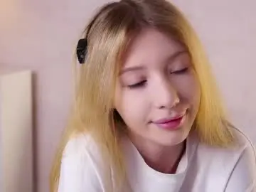 Chaturbate Adult Video Chat of sunnmoonn