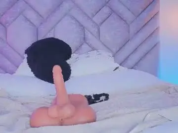 Chaturbate Watch Live Sex Cams of milancorleone