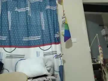 Chaturbate Live Sex Cam of alinawoolf_