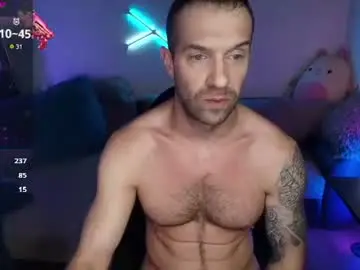 Chaturbate Free Porn Cam of ilyafriend