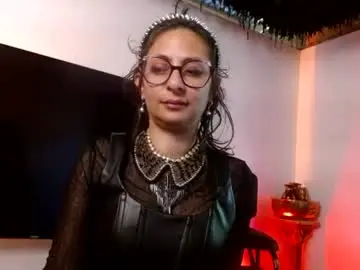 Chaturbate Live Sex of serena_xyz