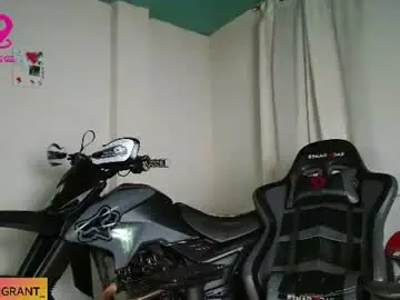 Chaturbate Live Porn of ash_wingrant
