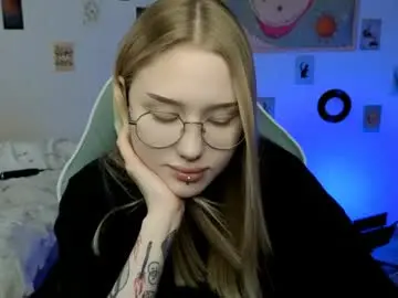 Chaturbate Live Sex of cherriebetances