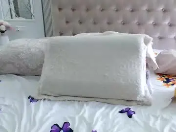 Chaturbate Live Porn of mommy4y