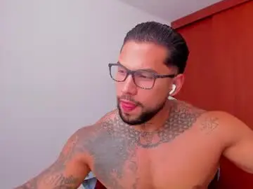 Chaturbate Free Live Porn of joe_esthetic