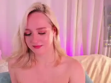 Chaturbate Live Sex Cam of chloedeccker