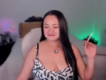 Chaturbate Adult Video Chat of emilydolshe2