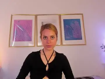 Chaturbate Watch Live Sex Cams of lyana_xz
