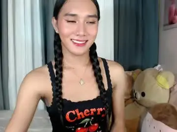 Chaturbate Free Live Porn of ellats_18