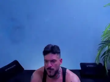 Chaturbate Free Live Porn of dennis_cox_