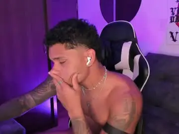 Chaturbate Sex Cam of alessandro_vanni