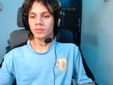 Chaturbate Watch Live Sex Cams of andy_dan1