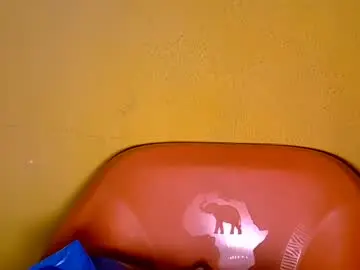 Chaturbate Watch Live Sex Cams of creamyposh1