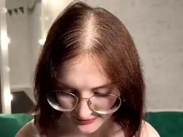 Chaturbate Live Sex Cam of eleniswackhammer