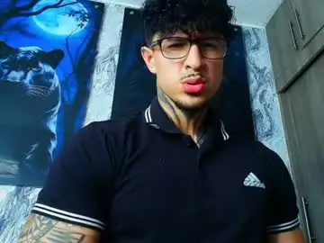 Chaturbate Live Sex Cam of jeins_carter