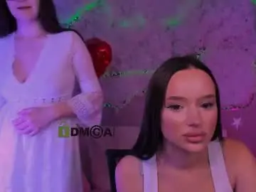 Chaturbate Adult Video Chat of nymiraaa