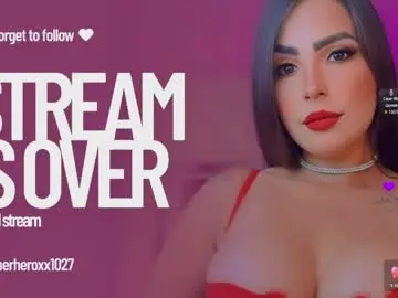 Chaturbate Watch Live Sex Cams of superheroxx