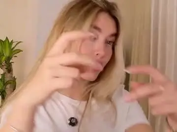 Chaturbate Private Sex Chat of mia_white11