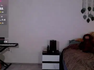 Chaturbate Nude Webcam of ember_lune