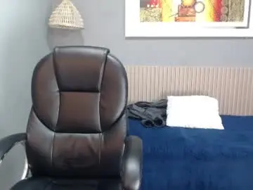Chaturbate Watch Live Sex Cams of markbowie