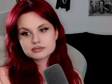 Chaturbate Sex Cam of dellacrush_