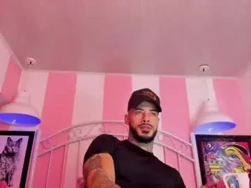 Chaturbate Adult Video Chat of vinzenzrizzo