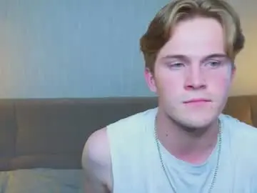 Chaturbate Live Sex Cam of boicute