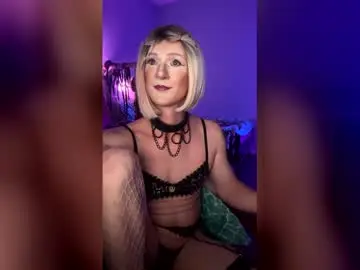 Chaturbate Nude Webcam of katiebabykitty