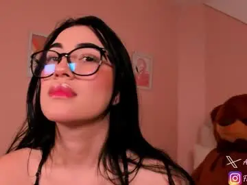 Chaturbate Sex Cam of angeel_fox
