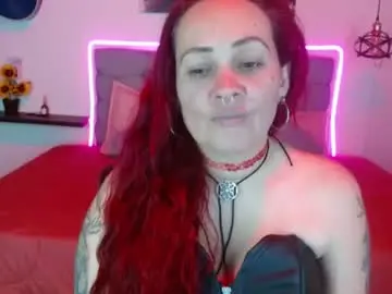 Chaturbate Best live sex cam show of cris_suite